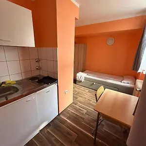 Budget Station Apartmenthostel Sen 14 Apartment